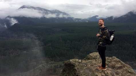 Nick on Rattle Snake Ledge